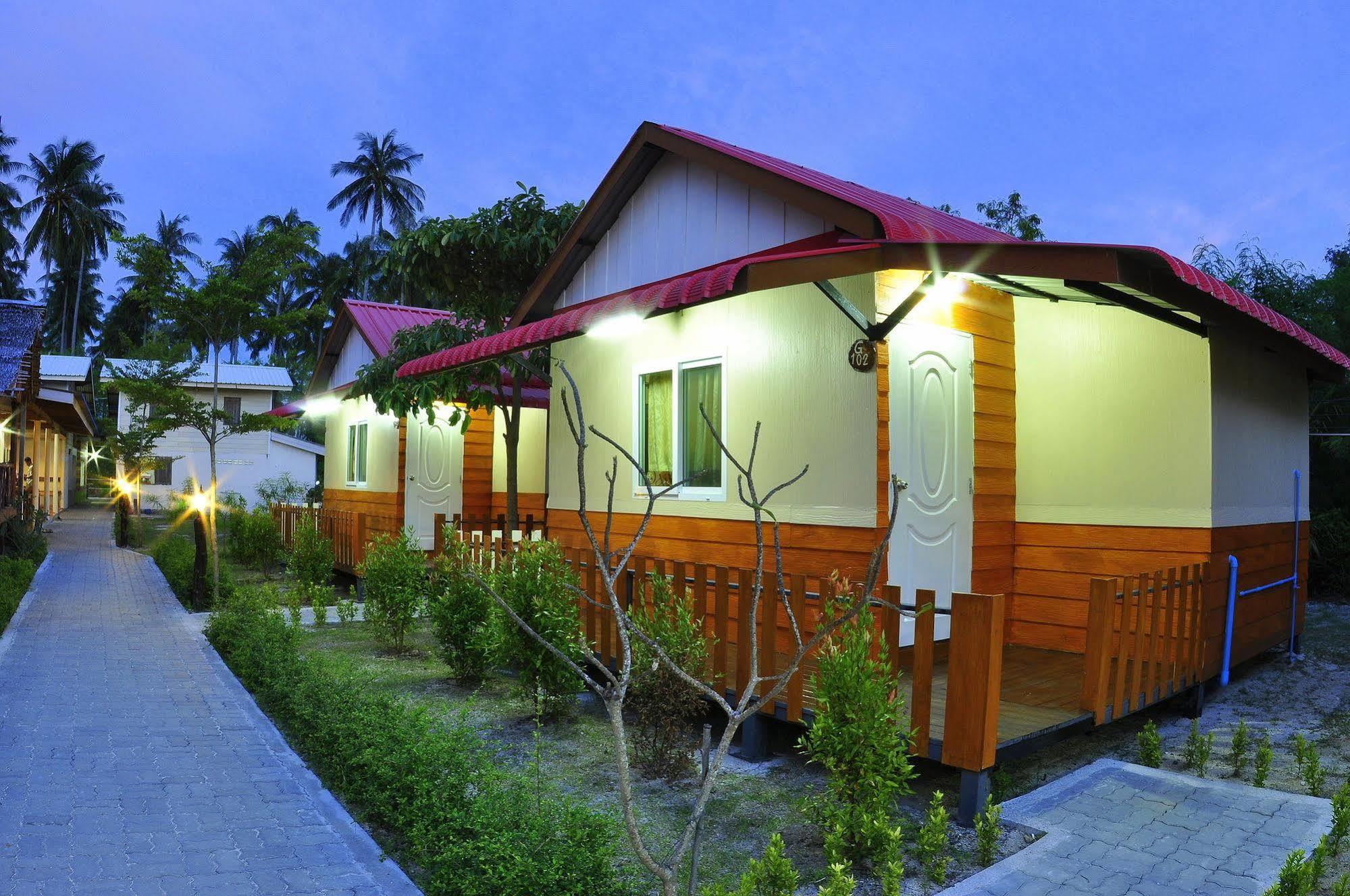 Phi Phi Ba Kao Bay Resort Exteriör bild