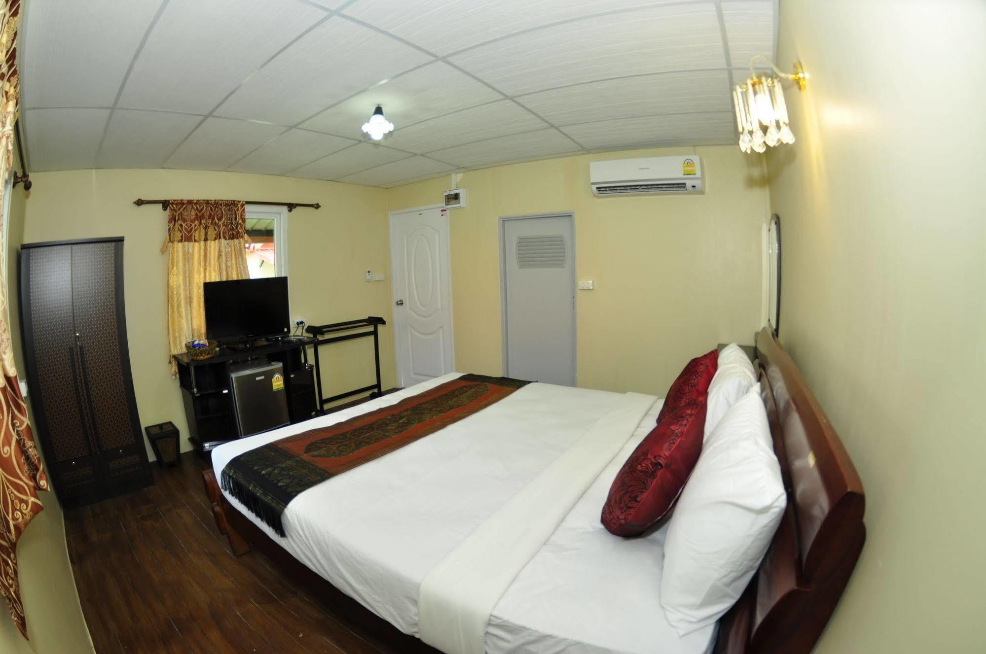 Phi Phi Ba Kao Bay Resort Exteriör bild